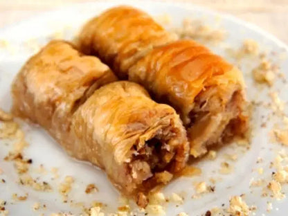 Orientalisches Baklava 1kg Spartak mit  Walnüsse